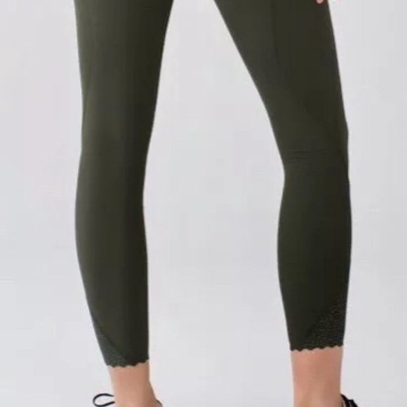 NWT LULULEMON Tight Stuff Tight Gator Green GTRG - Picture 5 of 7